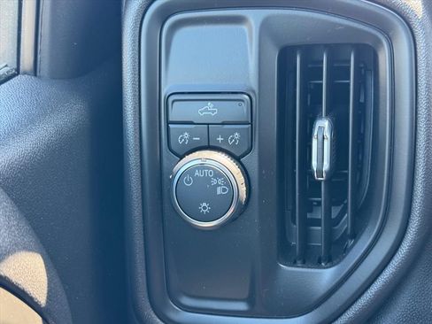 Used 2025 Chevrolet Silverado 1500 W/T RWD image 17