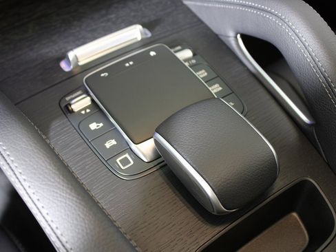 New 2026 Mercedes-Benz GLE 350 4MATIC image 25