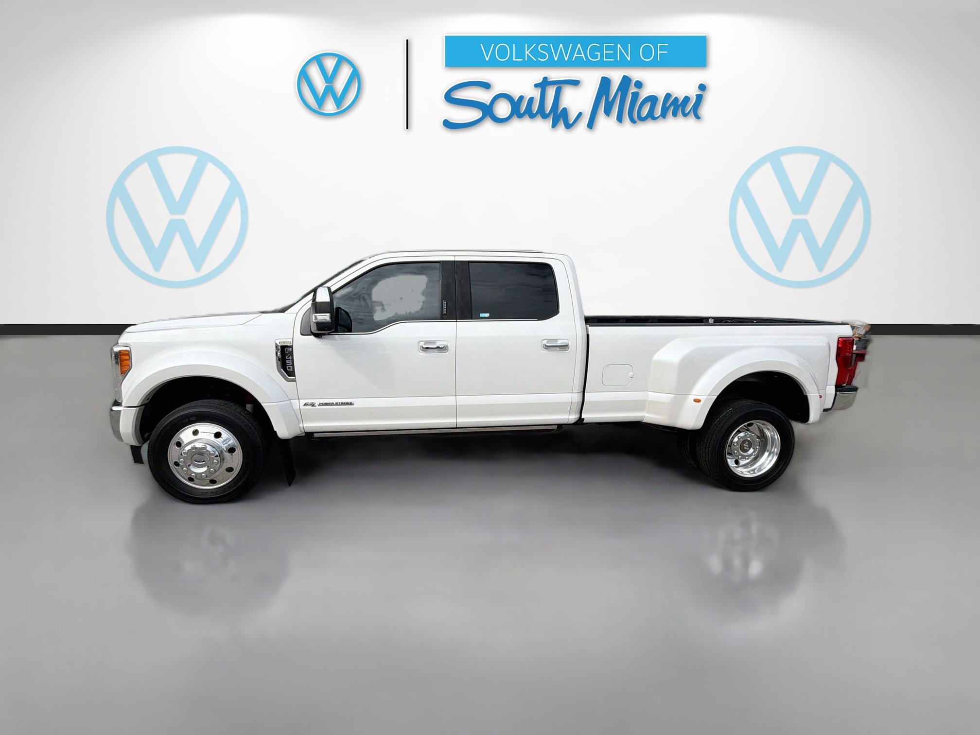 Used 2019 Ford F450 King Ranch w/ King Ranch Ultimate Package AWD/4WD image 4