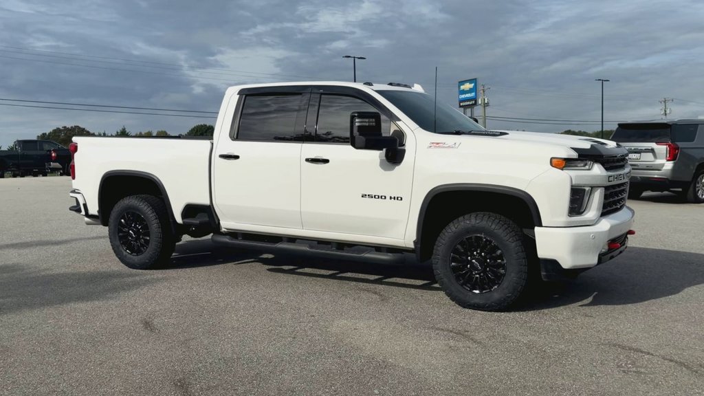 Certified 2022 Chevrolet Silverado 2500 LTZ w/ LTZ Plus Package AWD/4WD image 2