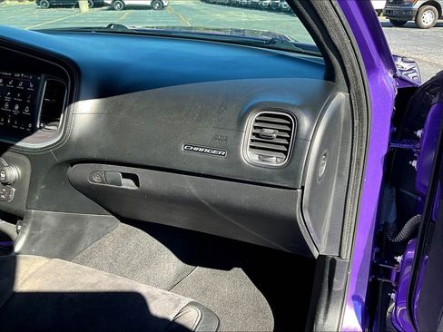 Used 2019 Dodge Charger Scat Pack w/ Plus Group image 16