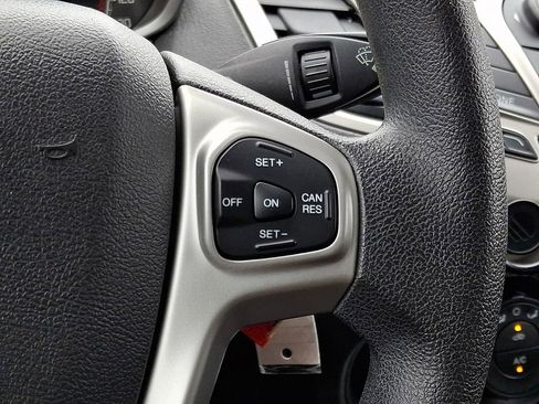 Used 2012 Ford Fiesta SE image 21