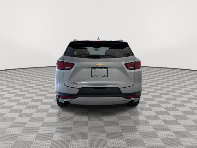 Certified 2025 Chevrolet Blazer LT w/ Convenience Package FWD image 10