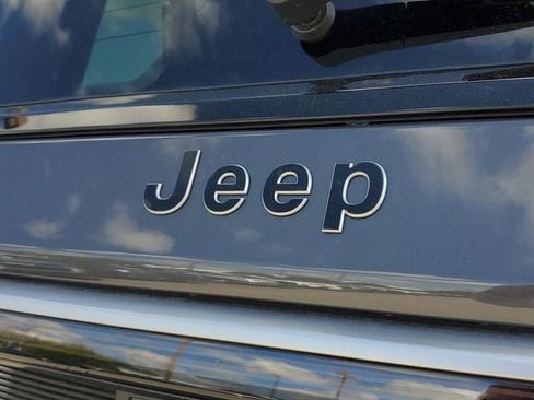 New 2026 Jeep Grand Wagoneer L 4WD image 7