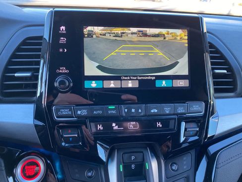Used 2023 Honda Odyssey Touring image 19