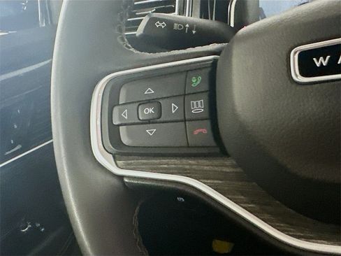 Used 2022 Jeep Wagoneer Series III w/ Convenience Group I image 25