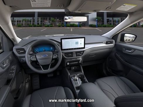 New 2025 Ford Escape SE w/ PHEV Premium Package FWD image 9
