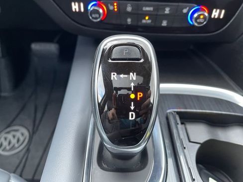 Used 2020 Buick Enclave Essence w/ Sound and Sites Package image 26