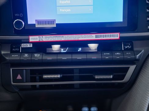 New 2026 Toyota Camry SE FWD image 21