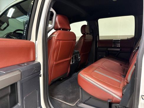 Used 2022 Ford F350 Platinum w/ FX4 Off-Road Package image 35