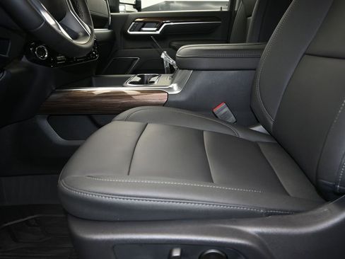 New 2026 Chevrolet Silverado 3500 LT w/ All Star Edition AWD/4WD image 13