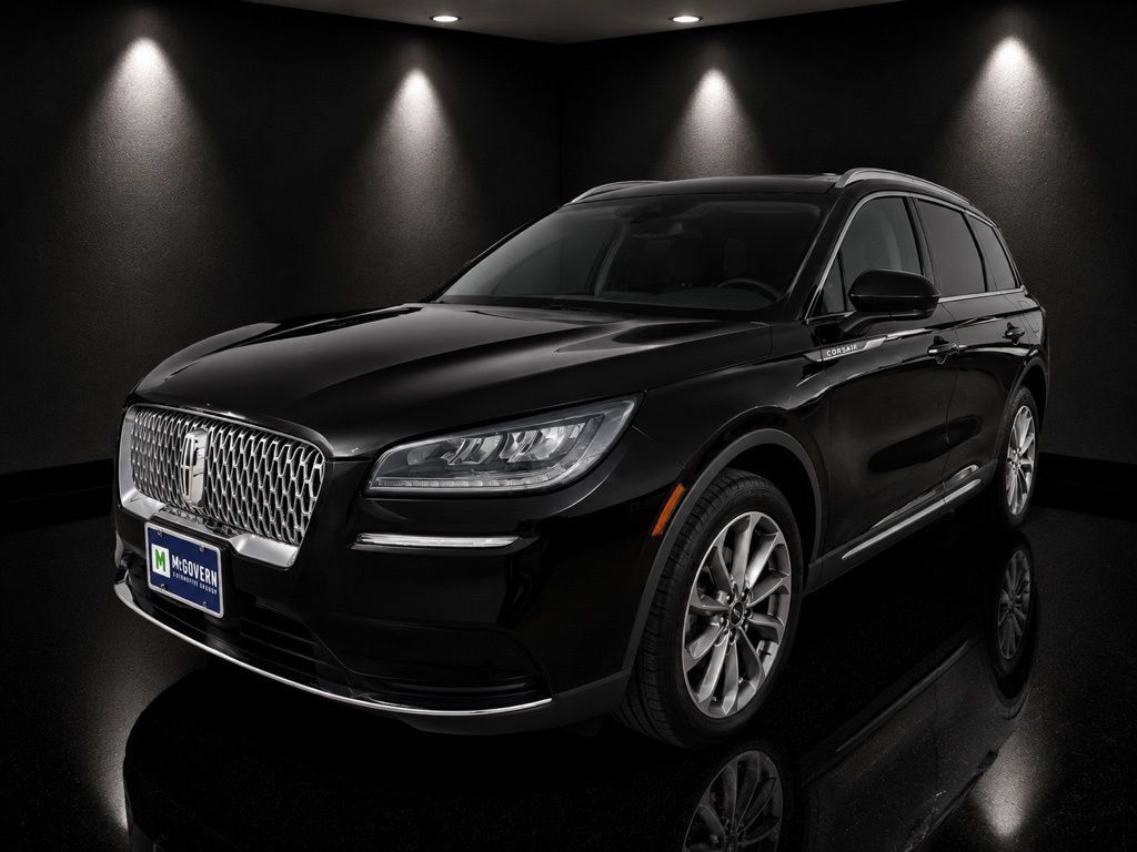 Used 2021 Lincoln Corsair AWD w/ Premium Package image 1