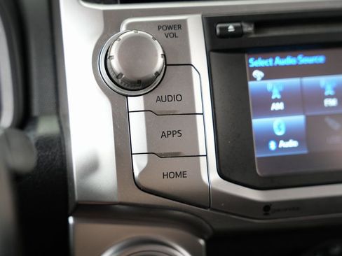 Used 2015 Toyota 4Runner SR5 image 25