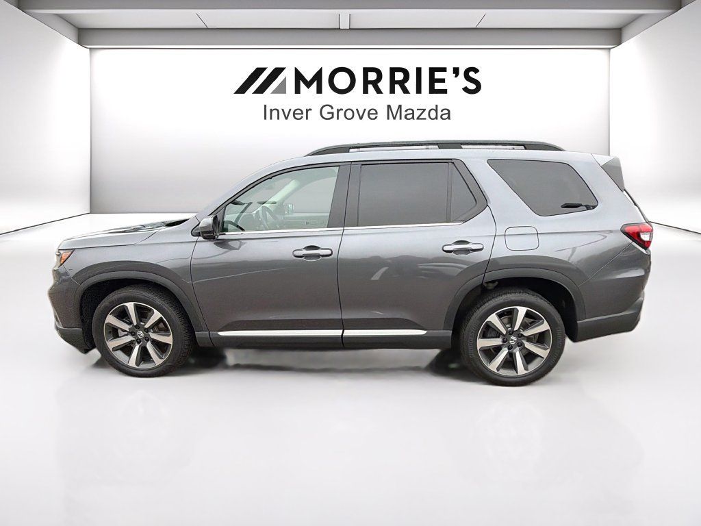 Used 2025 Honda Pilot Elite image 8