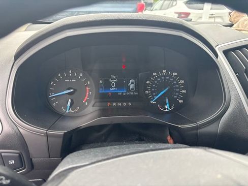 Used 2020 Ford Edge SE AWD/4WD image 6