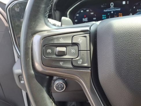 Used 2023 Chevrolet Silverado 1500 High Country AWD/4WD image 34