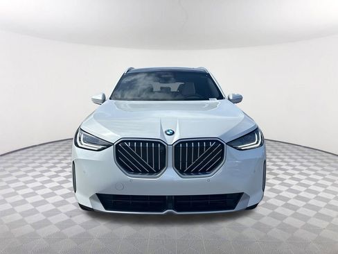 Used 2025 BMW X3 xDrive30i w/ Premium Package AWD/4WD image 2