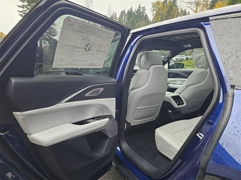 New 2026 Cadillac Lyriq Premium Sport image 16