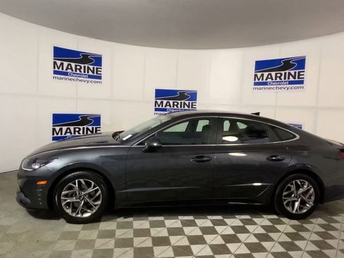 Used 2022 Hyundai Sonata SEL w/ Winter Weather Package FWD image 7