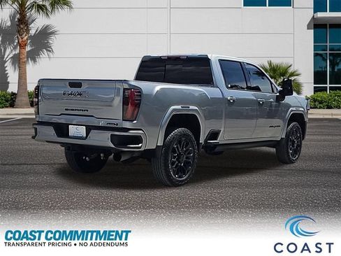 Certified 2024 GMC Sierra 2500 AT4 w/ AT4 Premium Plus Package AWD/4WD image 6