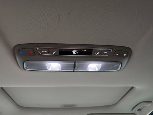 Used 2020 Kia Telluride EX w/ Towing Package AWD/4WD image 31