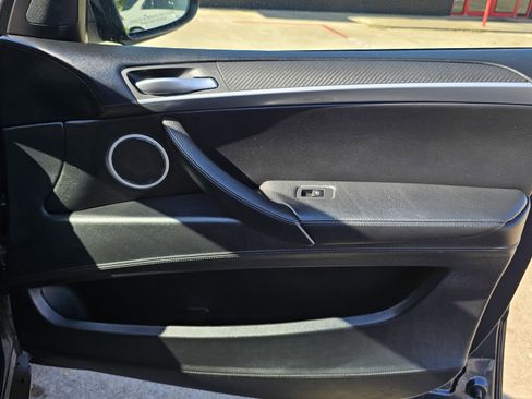 Used 2012 BMW X5 M w/ Active Ventilated Seat Pkg image 34