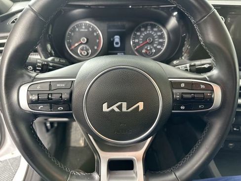 Used 2022 Kia K5 GT-Line AWD/4WD image 19