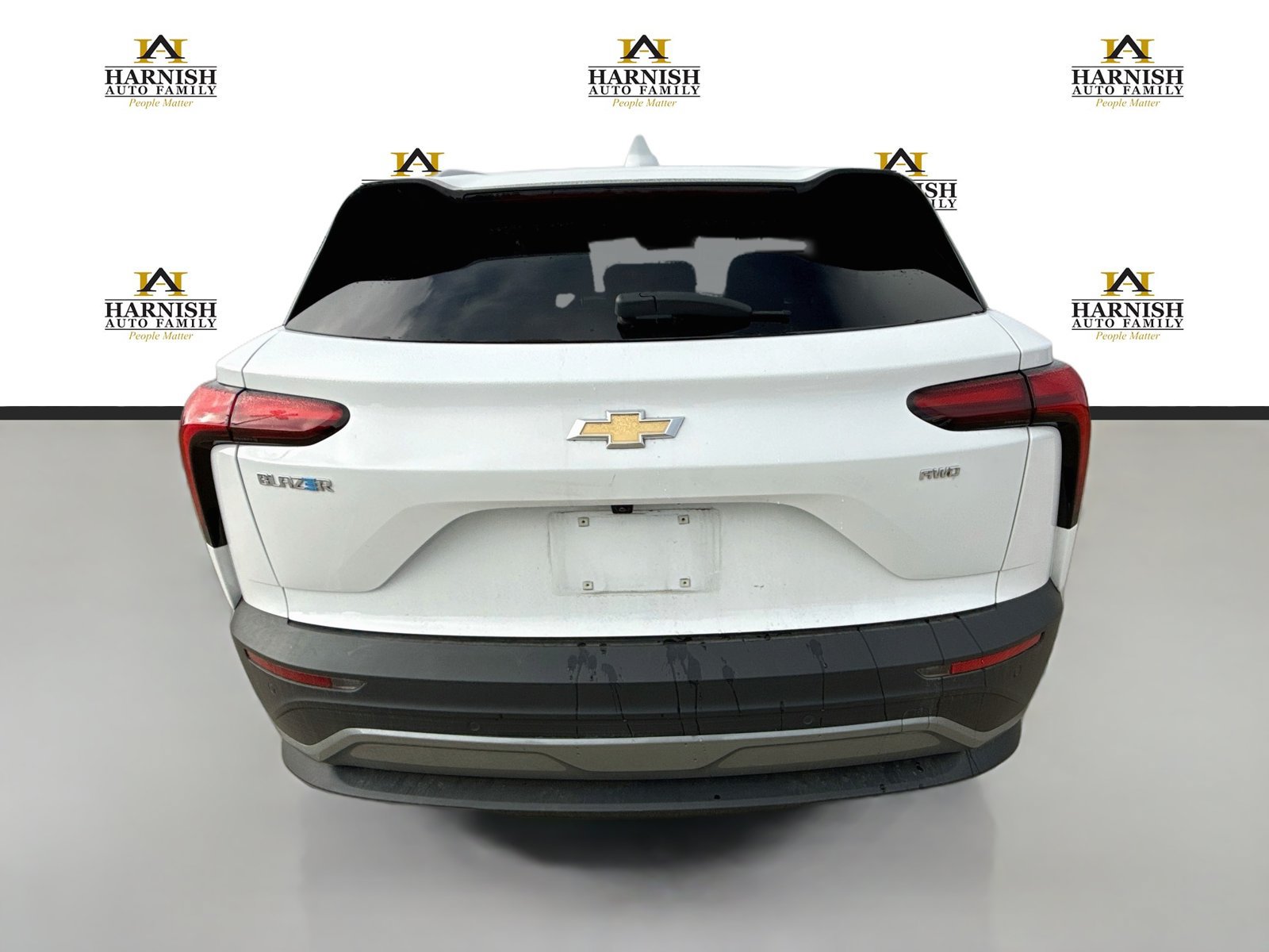 Used 2024 Chevrolet Blazer EV LT AWD/4WD image 4