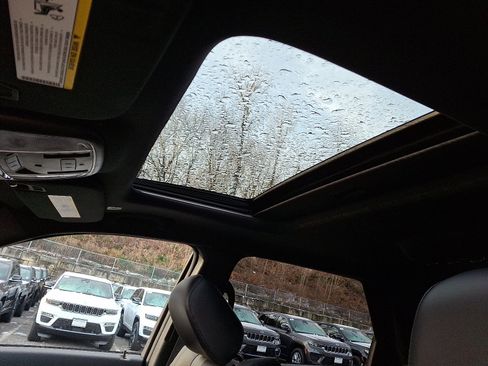 Certified 2022 Dodge Durango GT image 15