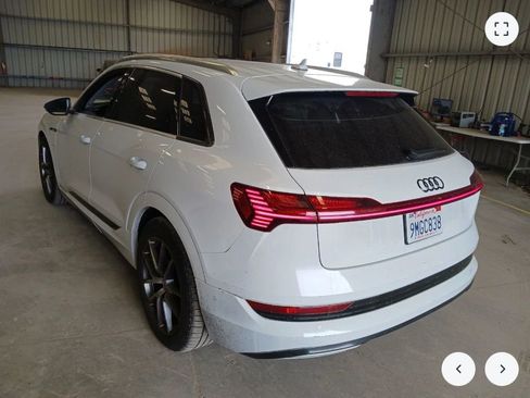 Used 2019 Audi e-tron Prestige AWD/4WD image 4