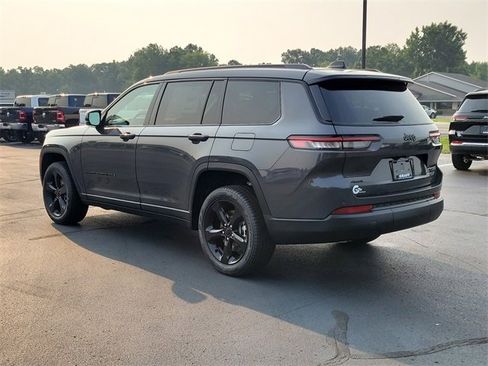 New 2025 Jeep Grand Cherokee L Limited w/ Black Appearance Package image 3