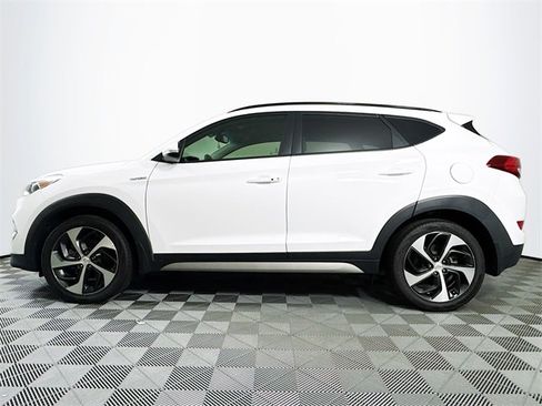 Used 2018 Hyundai Tucson Value image 3