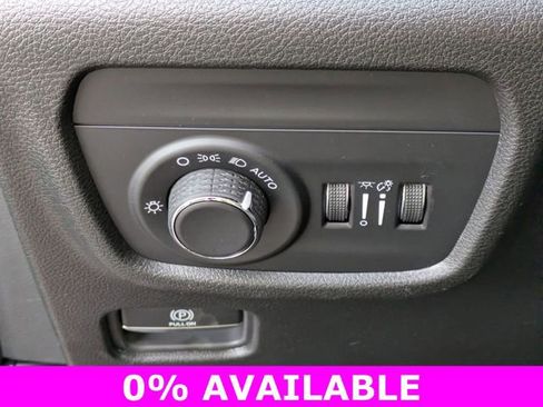 New 2026 Jeep Grand Cherokee Laredo image 13