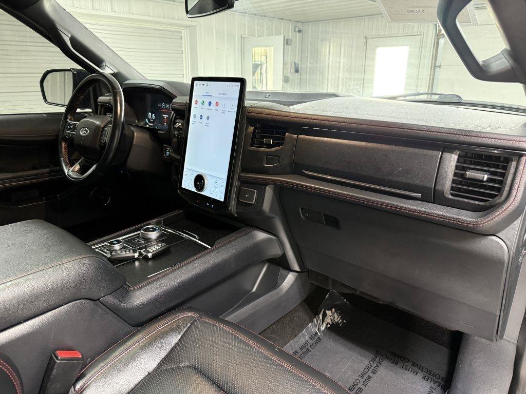 Used 2022 Ford Expedition Max Limited AWD/4WD image 37