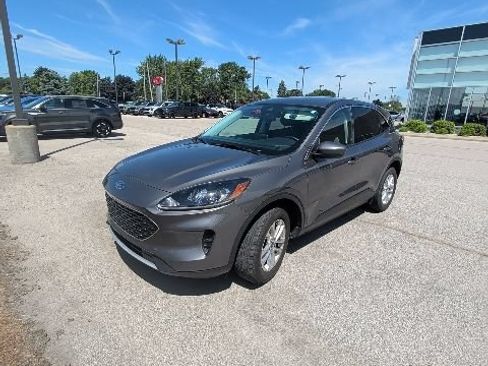 Used 2021 Ford Escape SE w/ Convenience Package AWD/4WD image 2