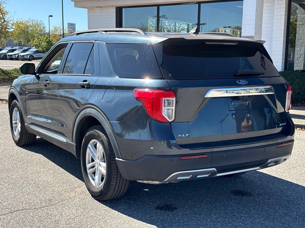 Used 2023 Ford Explorer XLT w/ Equipment Group 202A AWD/4WD image 13