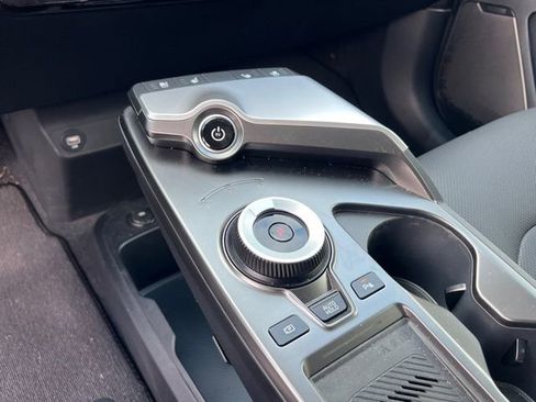 Certified 2024 Kia EV6 Wind image 22