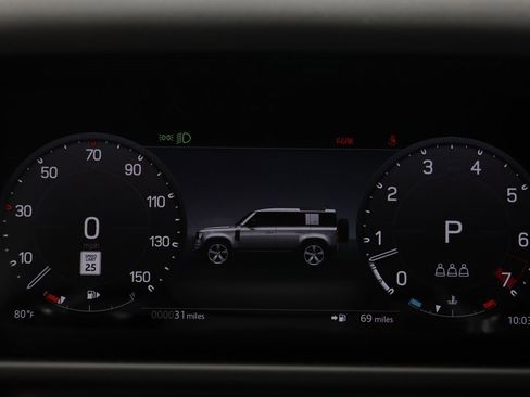 New 2025 Land Rover Defender 110 S image 9