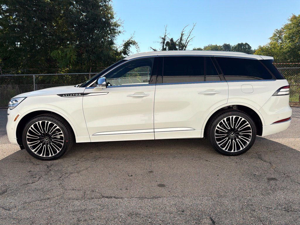 Used 2021 Lincoln Aviator AWD Black Label w/ Dynamic Handling Package image 5