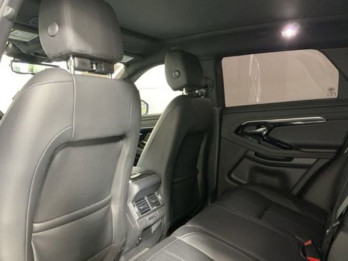 Used 2021 Land Rover Range Rover Evoque R-Dynamic SE image 25