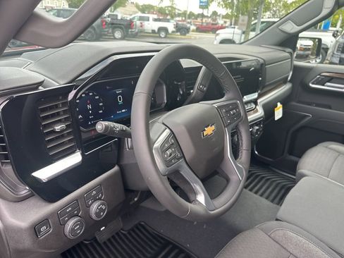 New 2026 Chevrolet Silverado 1500 LT image 10