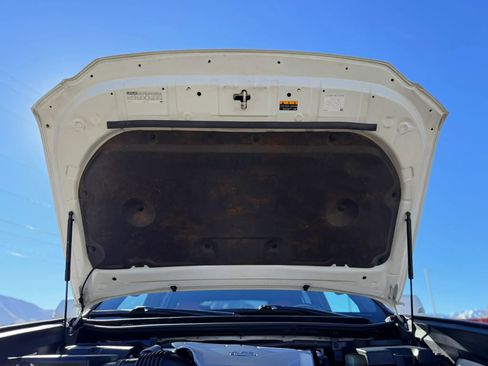 Used 2021 Lexus GX 460 Premium w/ Premium Plus Package image 3