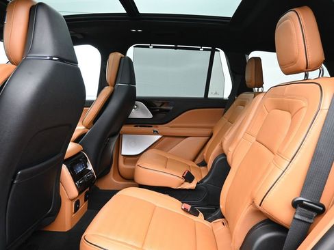 Used 2022 Lincoln Aviator Black Label image 20