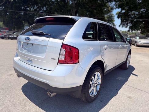 Used 2014 Ford Edge SEL w/ Equipment Group 205A FWD image 5