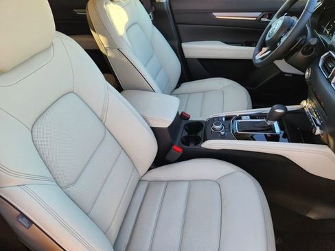 New 2025 MAZDA CX-5 AWD 2.5 S w/ Premium Plus Pkg image 10