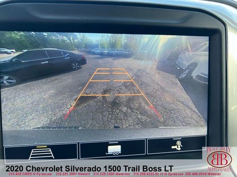 Used 2020 Chevrolet Silverado 1500 LT Trail Boss AWD/4WD image 16