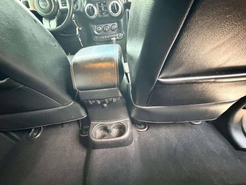 Used 2014 Jeep Wrangler Unlimited Sport AWD/4WD image 24