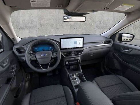 New 2025 Ford Escape SE w/ Class II Trailer Tow Package image 29