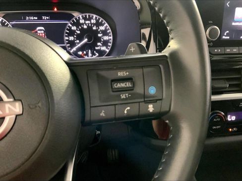 Used 2025 Nissan Pathfinder SV AWD/4WD image 19