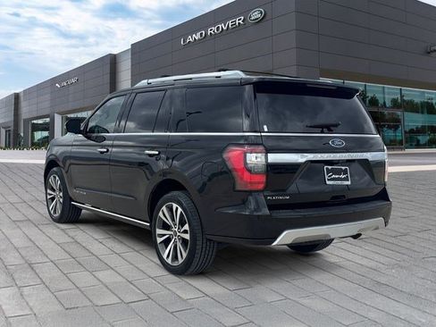 Used 2021 Ford Expedition Platinum image 3